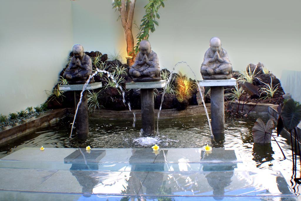 Bonsai Villas Seminyak Rum bild